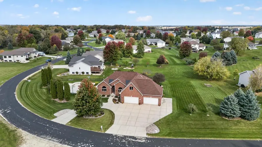 3008 Wyndwood Way, Sun Prairie, WI 53590 - #2