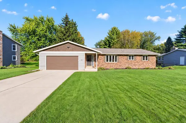 508 Woodvale Drive, Deforest, WI 53532
