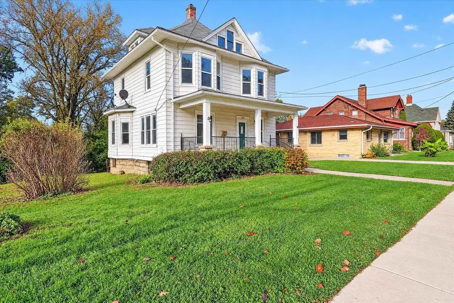 720 S Main Street, Janesville, WI 53545 - #3