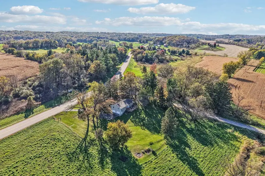 8042 County Road G, Verona, WI 53593 - #2