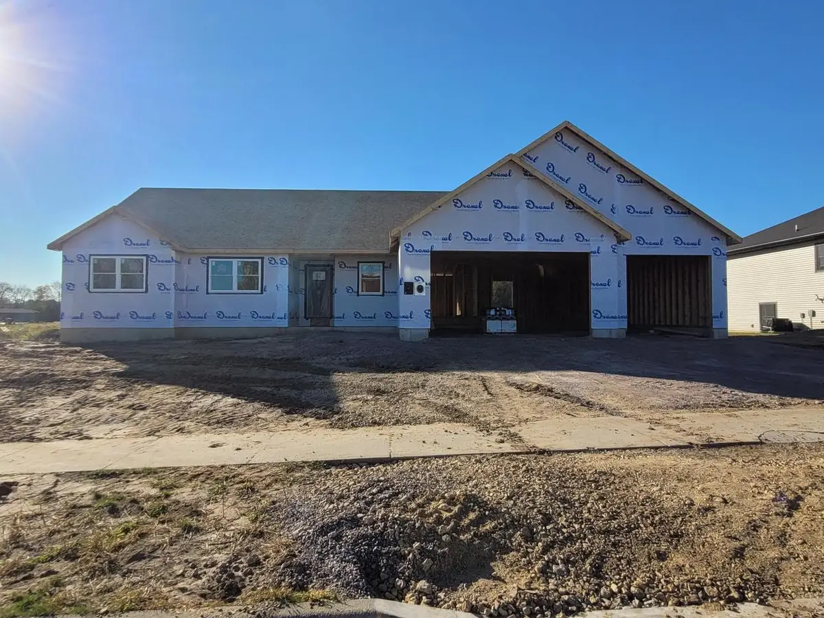 311 Roosevelt Street, Baraboo, WI 53913 - #1