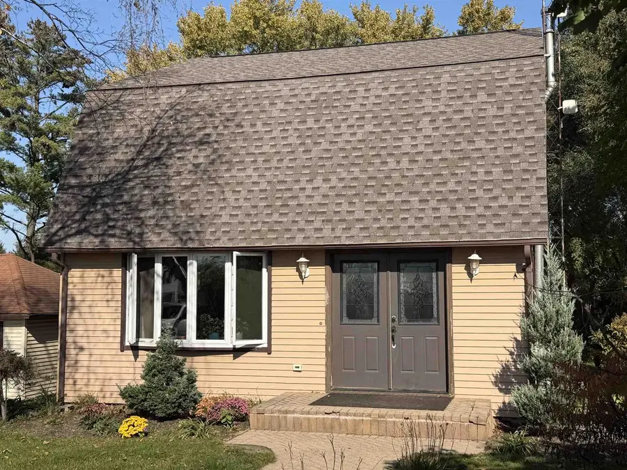 5114 W Cemetery Road, Janesville, WI 53548 - #2