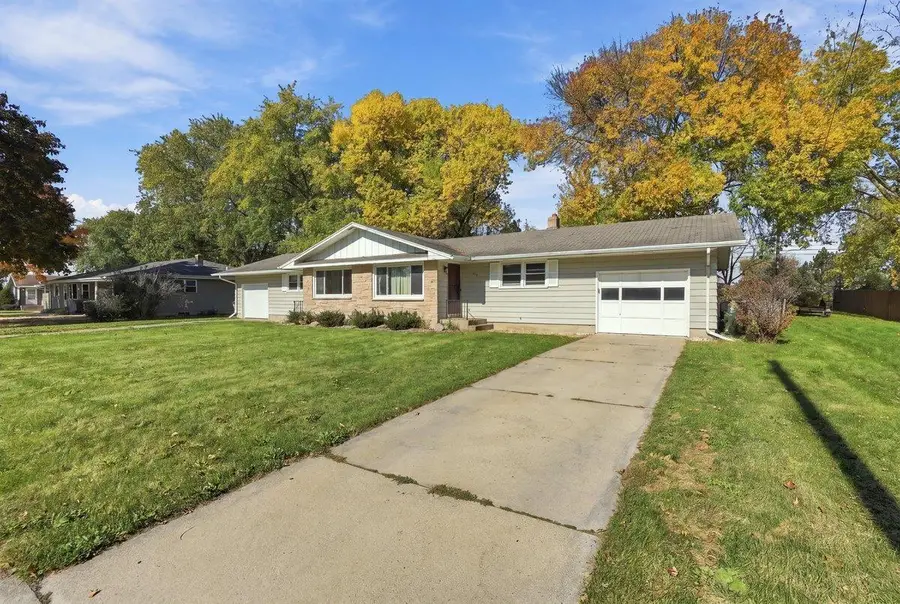 604 - 608 Summit Avenue, Sun Prairie, WI 53590 - #3