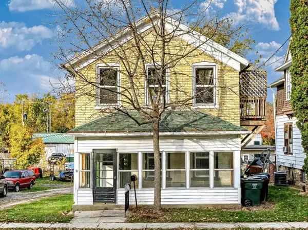 221-223 N Main Street, Jefferson, WI 53549