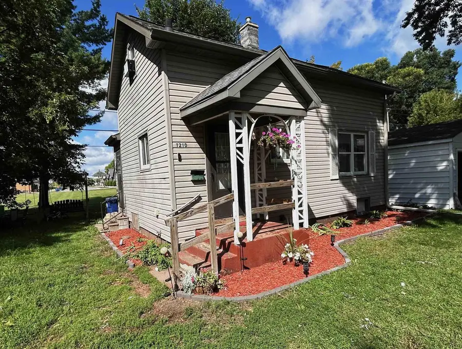 1210 N 4TH STREET, Wausau, WI 54403 - Image #2