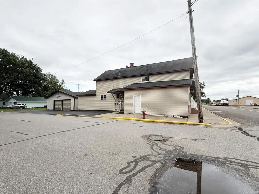 204 S STATE HIGHWAY 13, Stetsonville, WI 54480 - Image #2