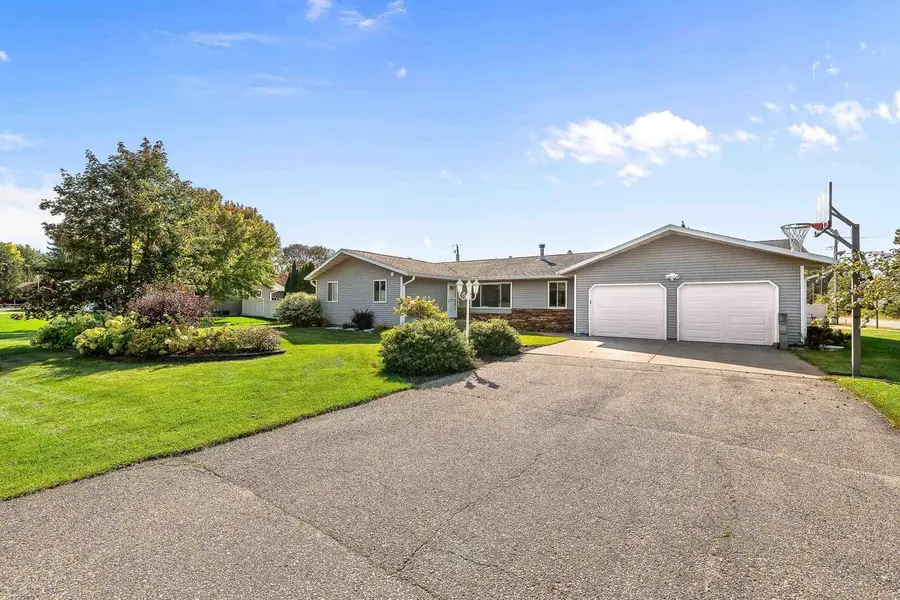 1011 MELODY LANE, Plover, WI 54467 - Image #2