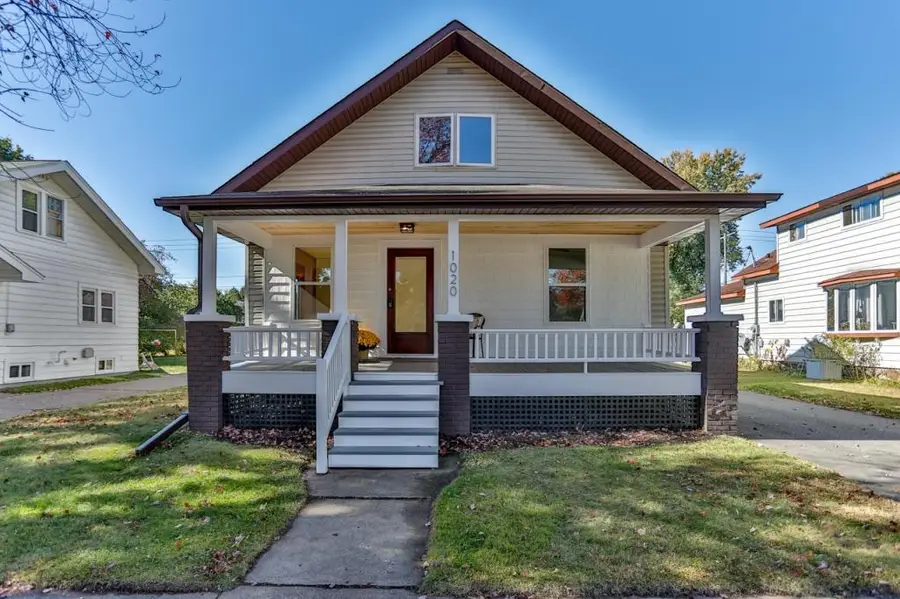 1020 S 8TH AVENUE, Wausau, WI 54401 - Image #2