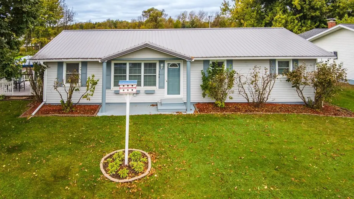 108 S 5TH AVENUE, Edgar, WI 54426 - Image #1