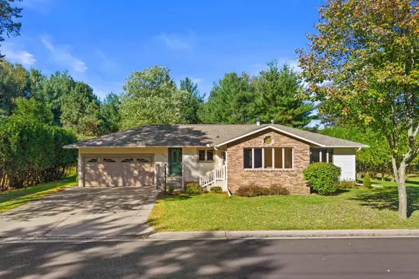 860 VER BUNKER AVENUE, Port Edwards, WI 54469