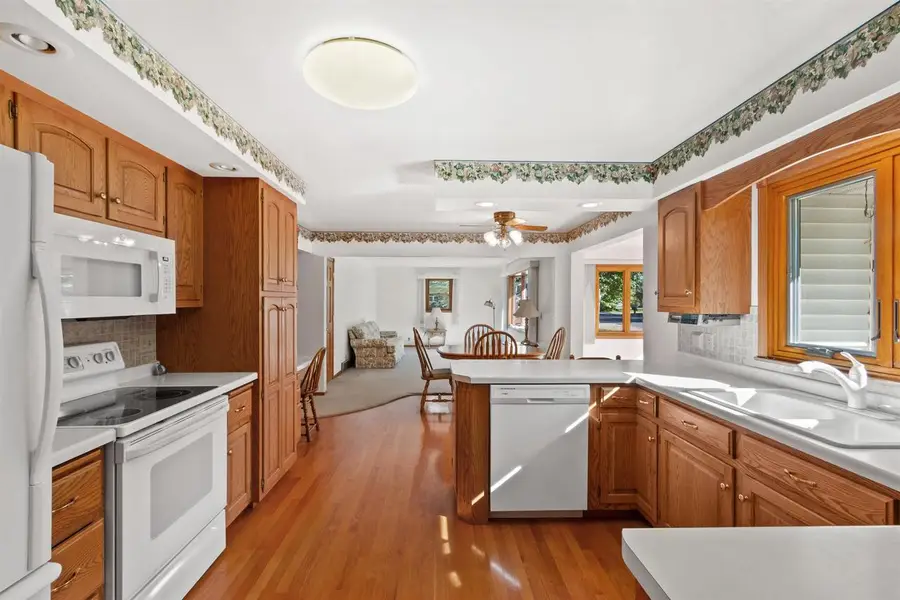 860 VER BUNKER AVENUE, Port Edwards, WI 54469 - Image #2