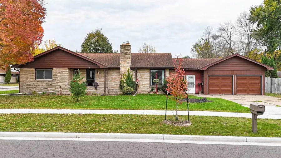 649 WALKER STREET, Stevens Point, WI 54481 - Image #2