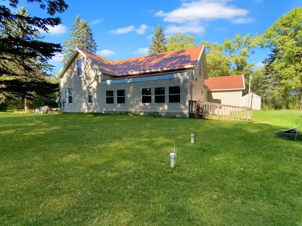 W11160 APACHE ROAD, Plainfield, WI 54966