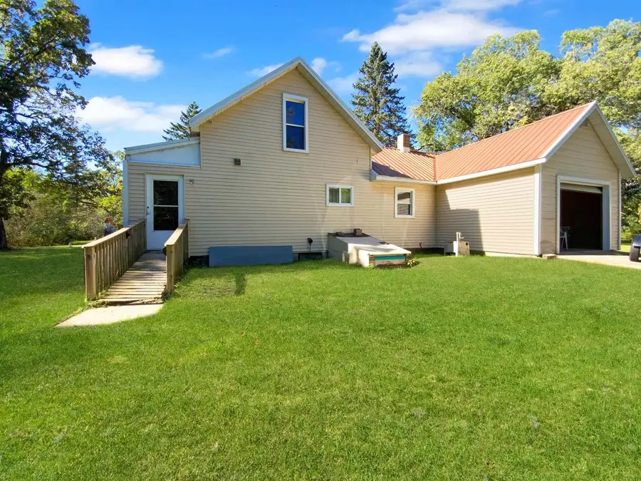 W11160 APACHE ROAD, Plainfield, WI 54966 - Image #2