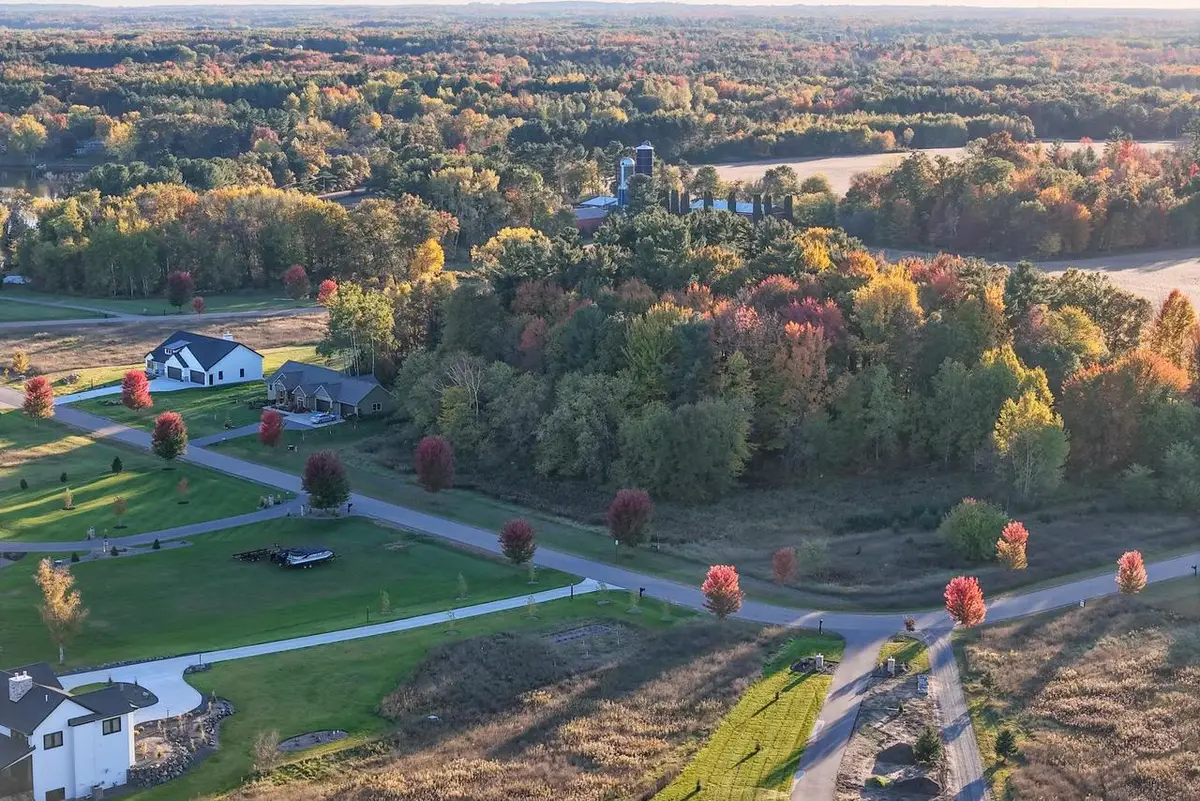 2100 PENINSULA PLACE, Junction City, WI 54443 - Image #1