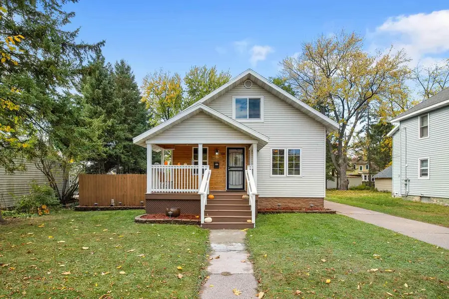 836 S 9TH AVENUE, Wausau, WI 54401 - Image #2