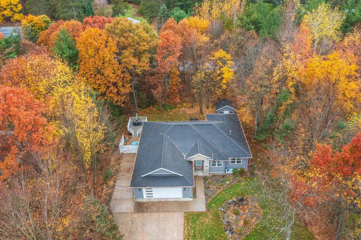 1975 DEERWOOD TRAIL, Kronenwetter, WI 54455 - Image #1