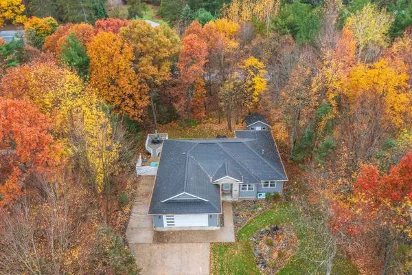 1975 DEERWOOD TRAIL, Kronenwetter, WI 54455