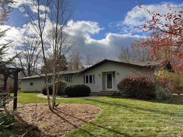 N2368 VISTA DRIVE, Merrill, WI 54452