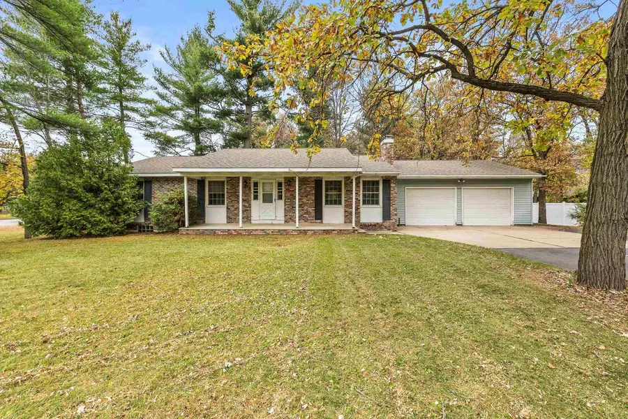 5206 FOREST CIRCLE NORTH, Stevens Point, WI 54481 - Image #2