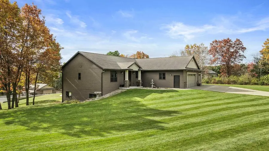8261 ROLLING HILLS ROAD, Custer, WI 54423 - Image #3