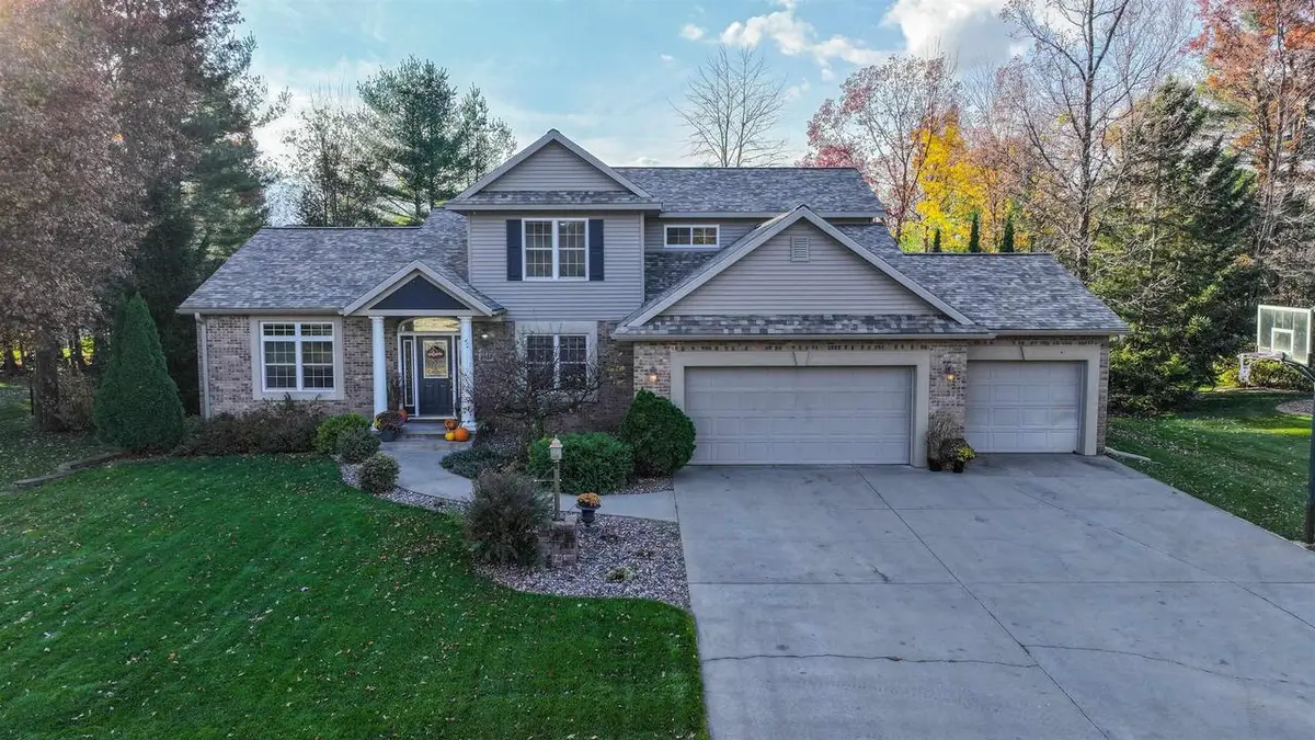 1935 LEPAK DRIVE, Plover, WI 54467 - Image #1