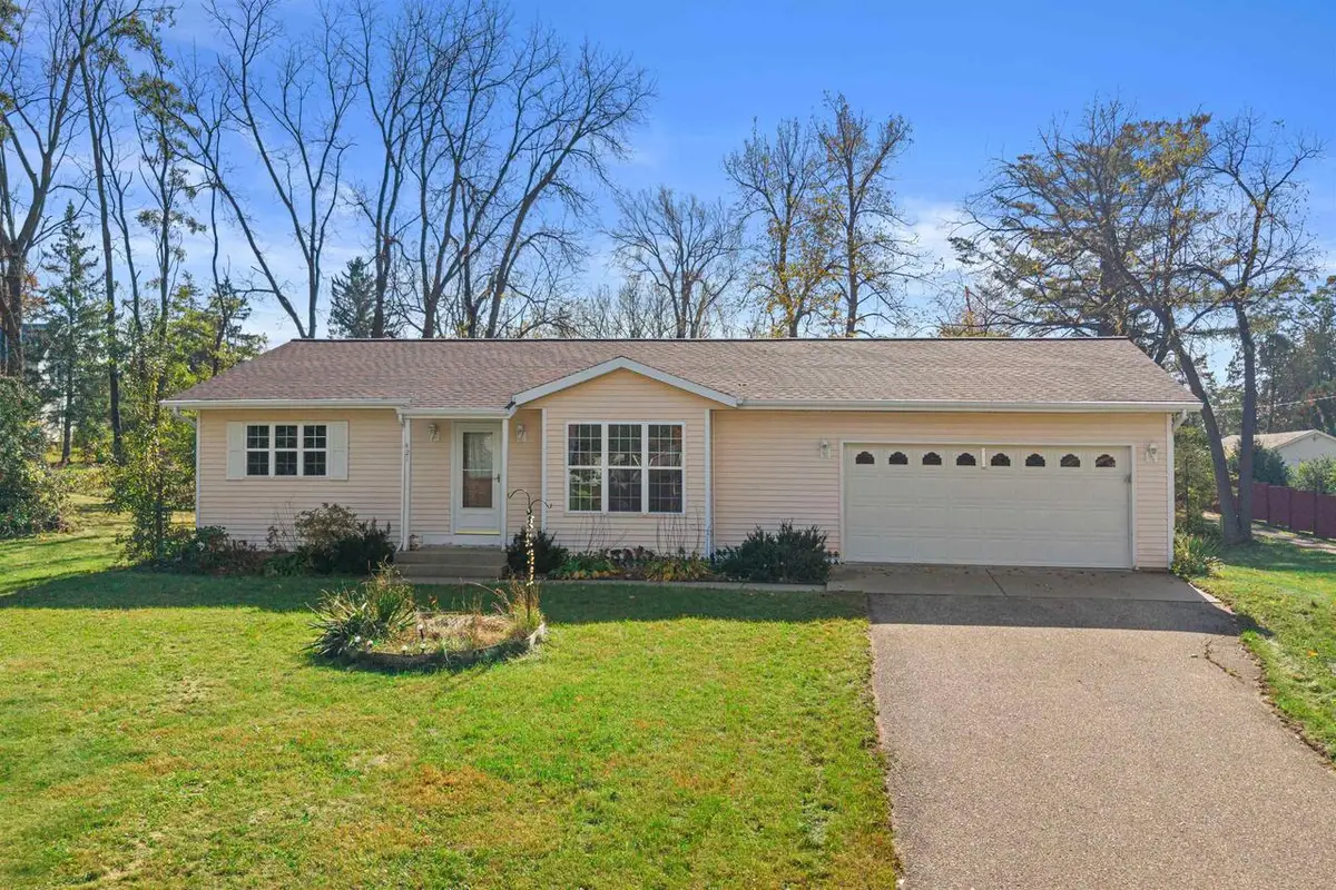 421 MCKINLEY COURT, Amherst, WI 54406 - Image #1