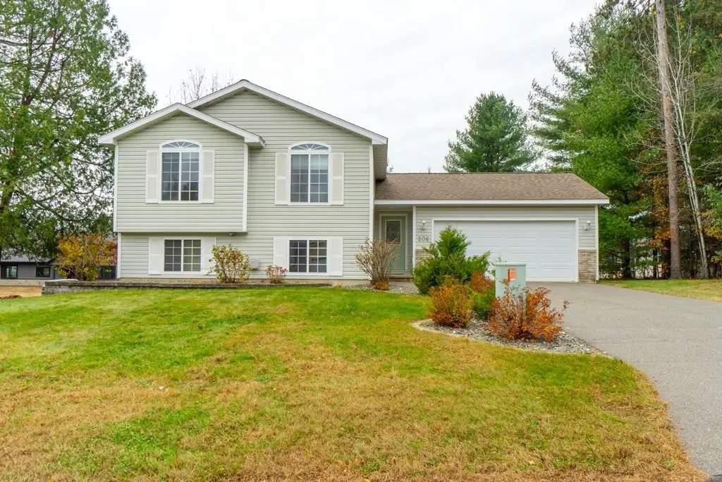 206 N 44TH AVENUE, Wausau, WI 54401 - Image #1