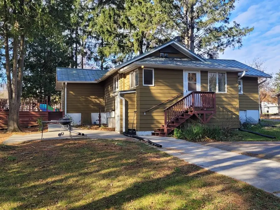 600 PINE STREET, Athens, WI 54411 - Image #2