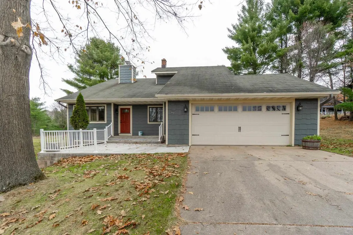 712 N 48TH AVENUE, Wausau, WI 54401 - Image #1
