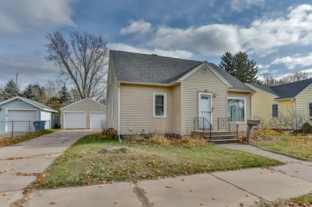 1009 N 7TH AVENUE, Wausau, WI 54401 - Image #1