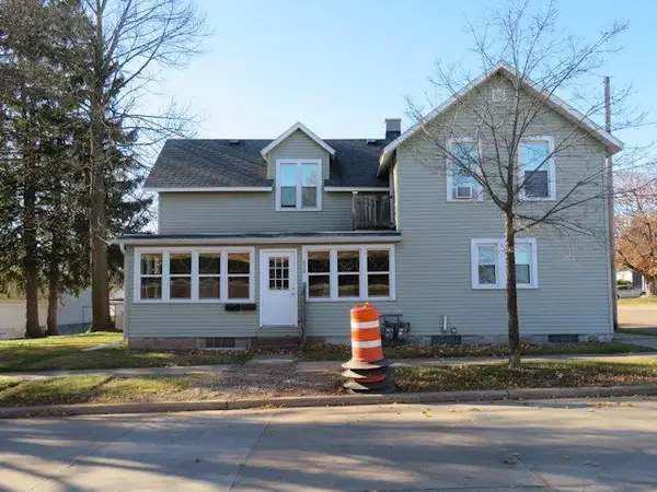 828 N 1ST AVENUE, Wausau, WI 54401