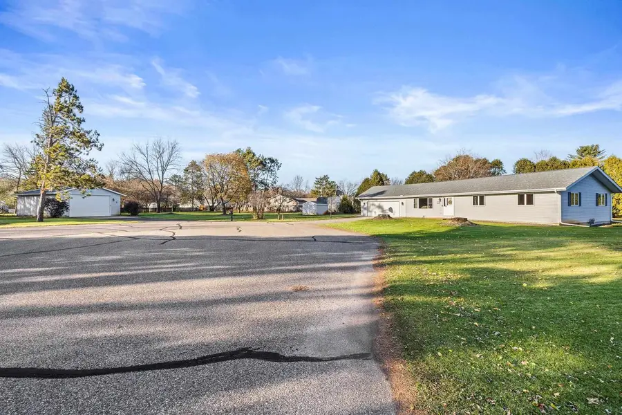 5751 HONEYSUCKLE COURT, Wisconsin Rapids, WI 54494 - Image #3