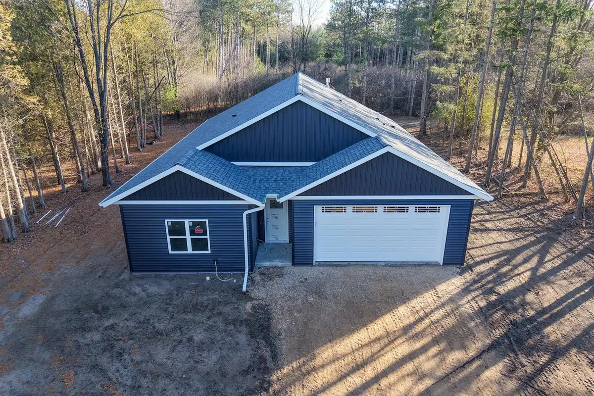 937 HUFFMAN ROAD, Wisconsin Rapids, WI 54494 - Image #1