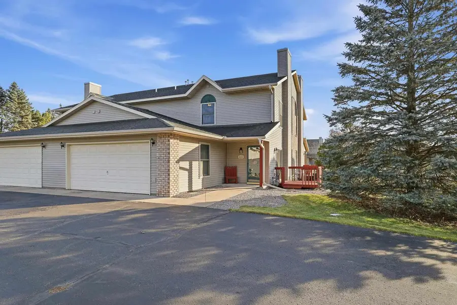 260 WHITE OAK AVENUE, Plover, WI 54467 - Image #2