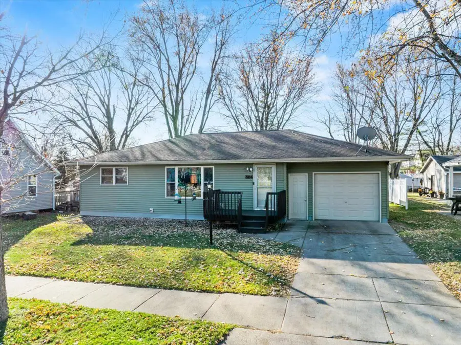 504 W 4TH STREET, Marshfield, WI 54449 - Image #2