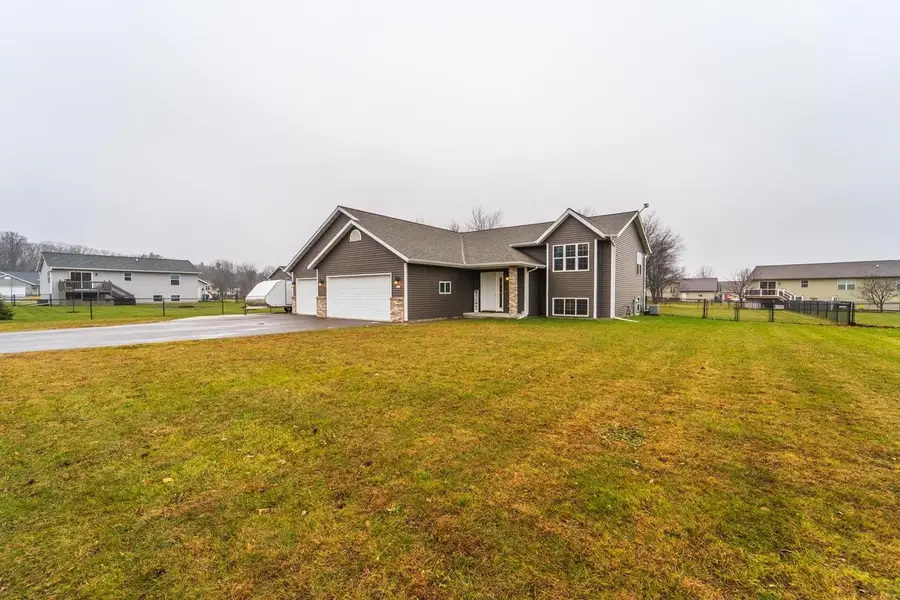 2073 JOSEPHINE LANE, Kronenwetter, WI 54455 - Image #2