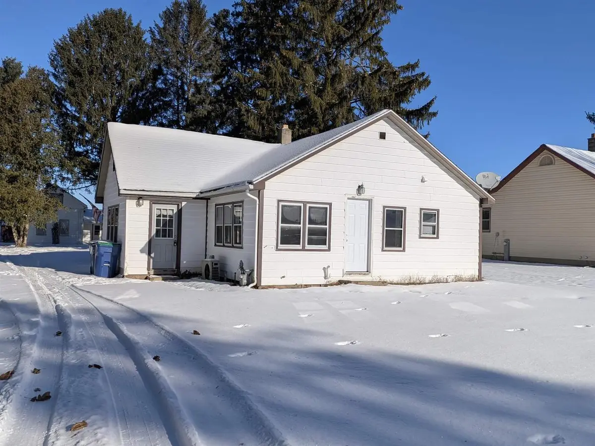 311 SECOND STREET, Rosholt, WI 54473 - Image #1