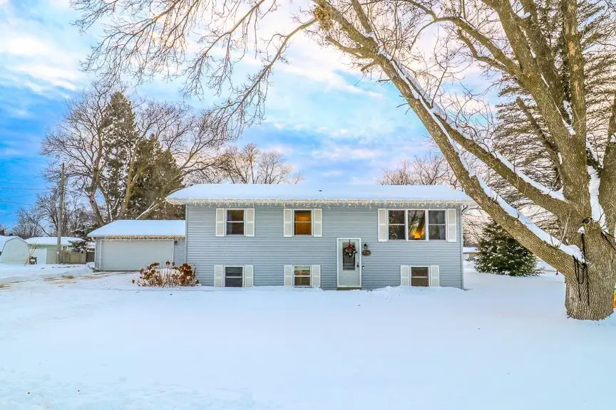 2700 S TAMARACK AVENUE, Marshfield, WI 54449 - Image #2