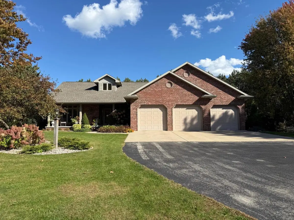 3111 FERNDELL ACRES DRIVE, Hobart, WI 54155 - #1