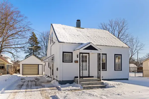 718 MAIDEN LANE, Shawano, WI 54166