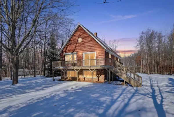 8984 BOELTER LAKE DRIVE, Almond, WI 54909