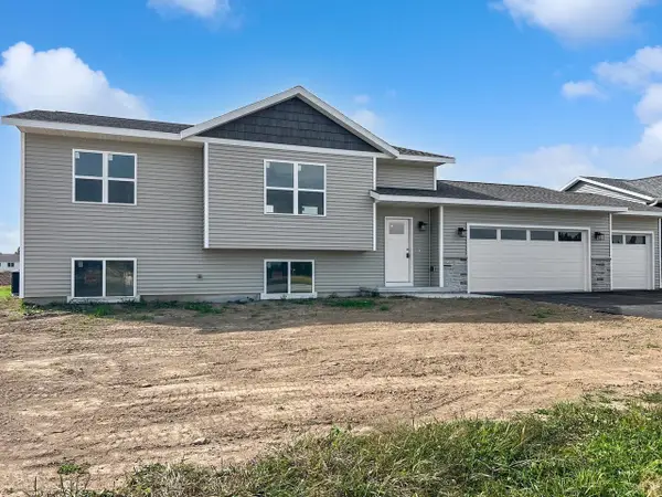 2104 S COTTONWOOD AVENUE, Marshfield, WI 54449