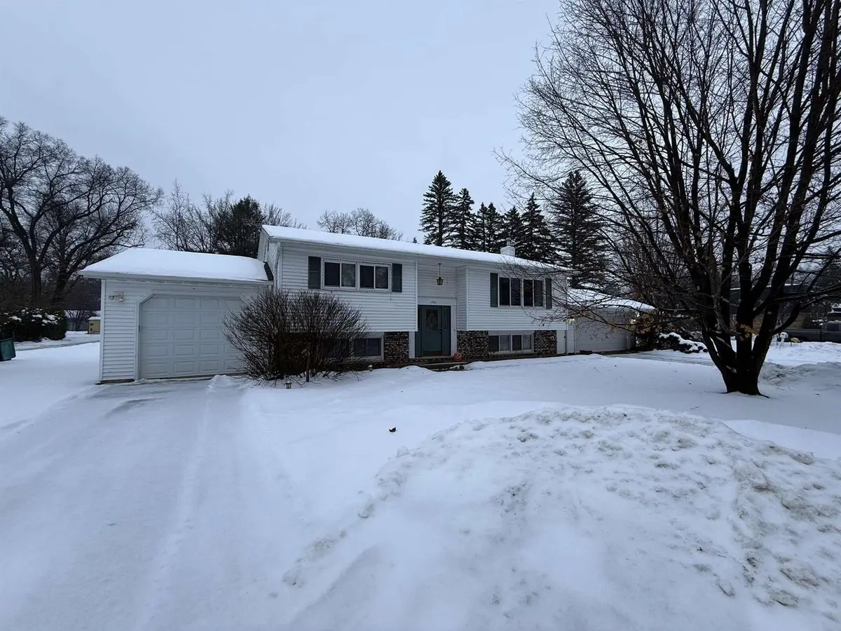 1701 JACKSON STREET, Mosinee, WI 54455 - Image #1