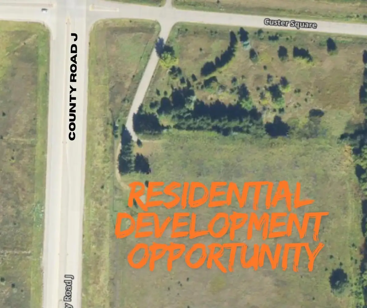 00 CUSTER SQUARE, Stevens Point, WI 54482 - Image #1