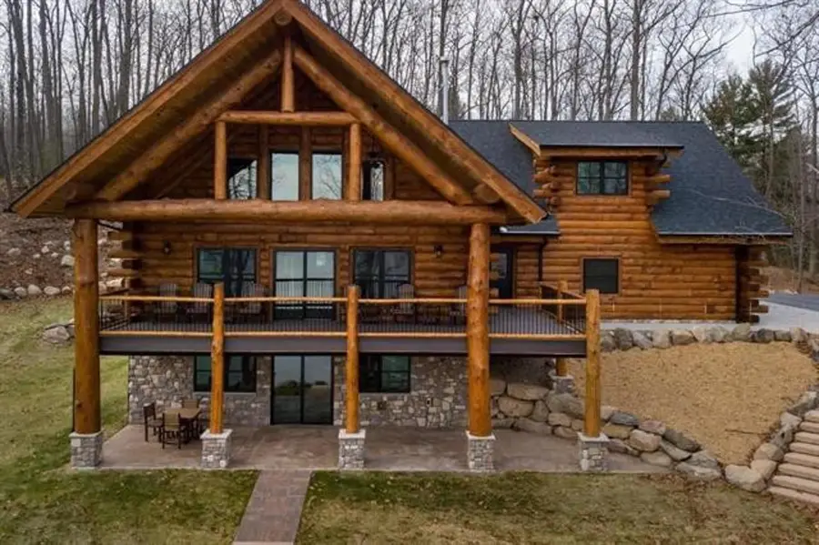 3910 COUNTY ROAD E, Junction City, WI 54443 - Image #2