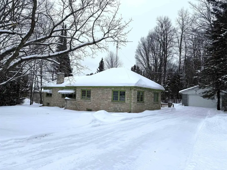 7892 OLD 101 ROAD, Armstrong Creek, WI 54103 - #2