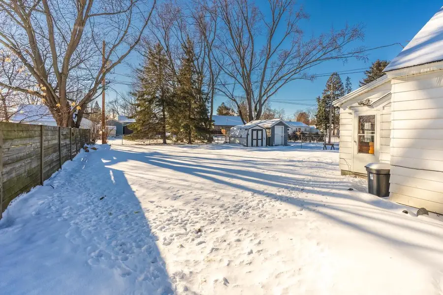 607 EAU CLAIRE BOULEVARD, Wausau, WI 54403 - Image #3