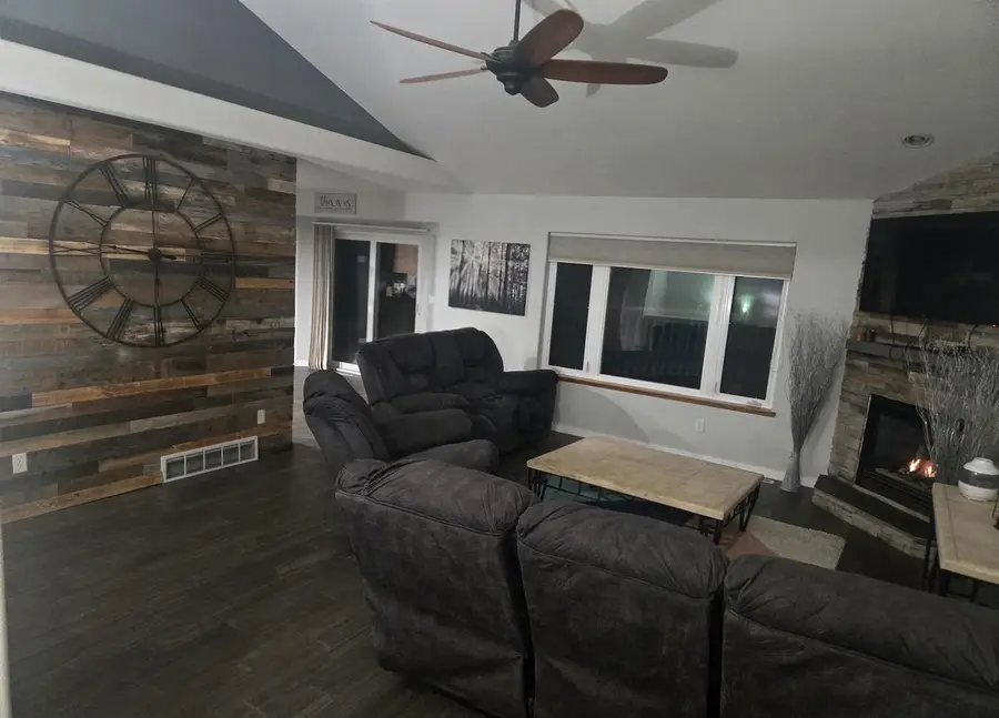 6230 POINTE HAVEN DRIVE, Wisconsin Rapids, WI 54494 - #2