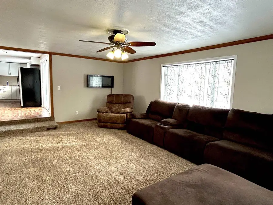 605 E MAPLE STREET, Spencer, WI 54479 - #3